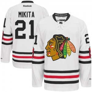 Reebok Chicago Blackhawks 21 Men's Stan Mikita Authentic White 2015 Winter Classic NHL Jersey