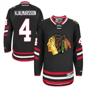 Reebok Chicago Blackhawks 4 Men's Niklas Hjalmarsson Authentic Black 2014 Stadium Series NHL Jersey